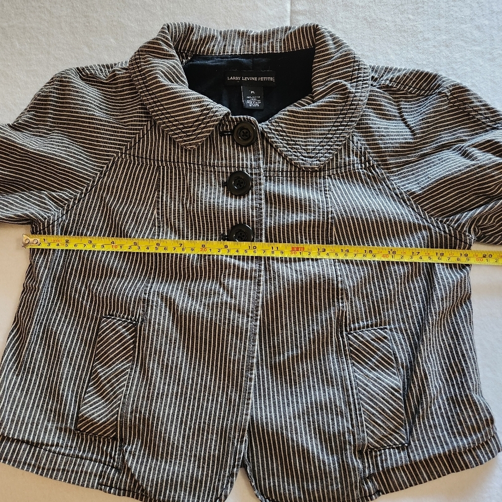 Larry Levine Black and White Striped Womans Blazer Size Petite Large - Picture 4 of 7